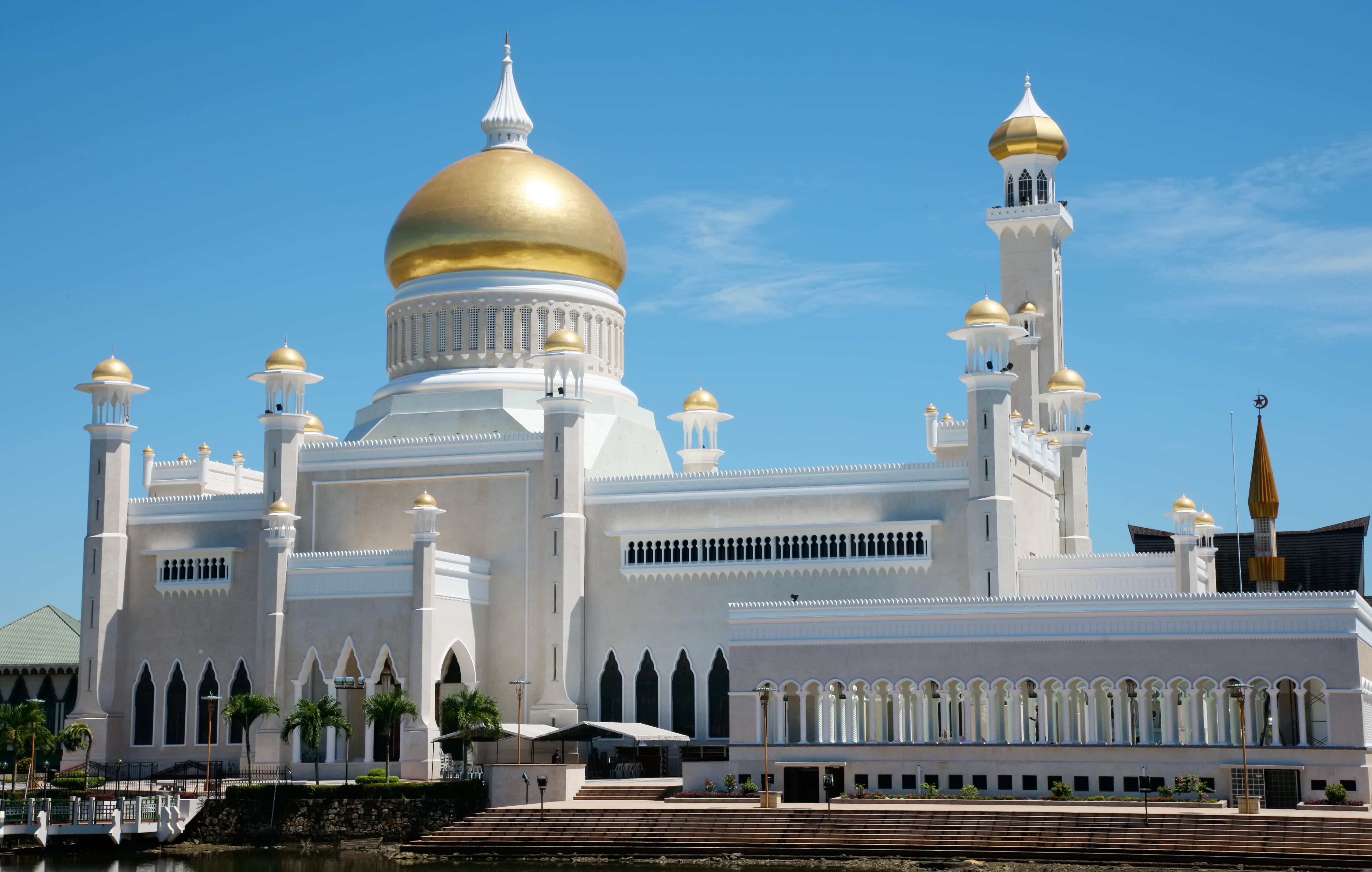tall-mosque-architecture.jpg
